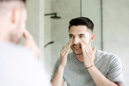 Natural Grooming for Men: A Simple, Natural Skincare Routine