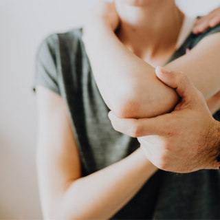 Managing Joint and Muscle Pain Naturally
